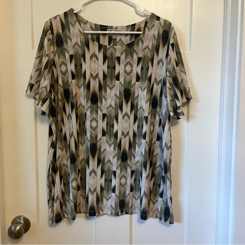 JM Collection women’s short sleeve blouse size 1X